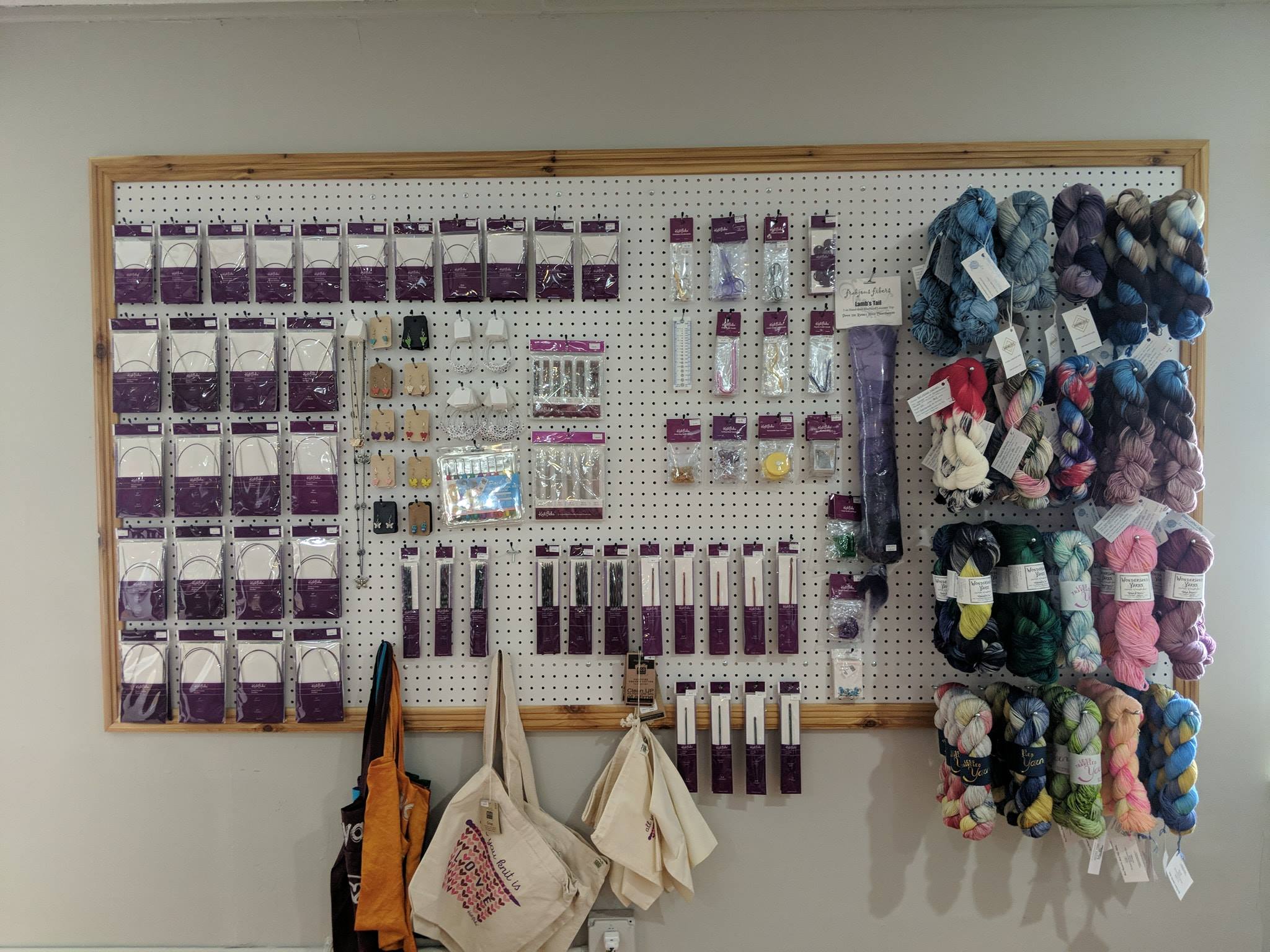 Piano Lessons Papillion, NE Wood & Knit Be Nice Music Studio