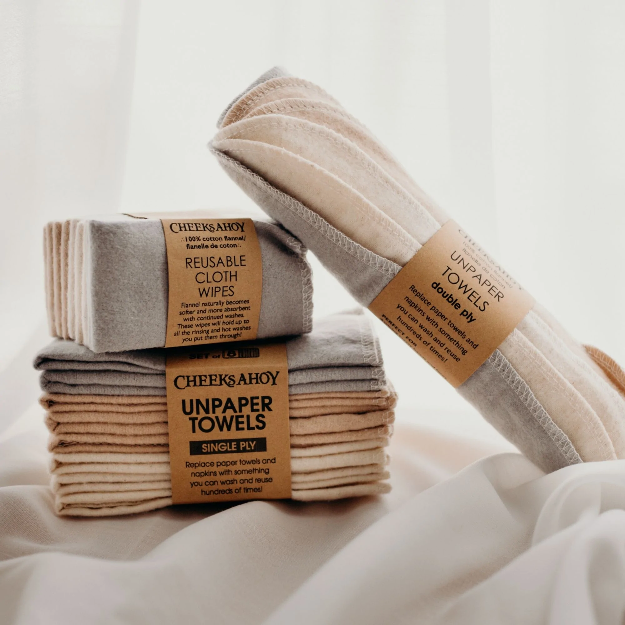 Eliminate the use of paper towels and napkins with this eco-friendly replacement.
Perfect for:
- wiping messy hands and faces after meals
- spill clean-up
- washing and drying dishes
- mealtime napkins
- lint-free cleaning and dusting