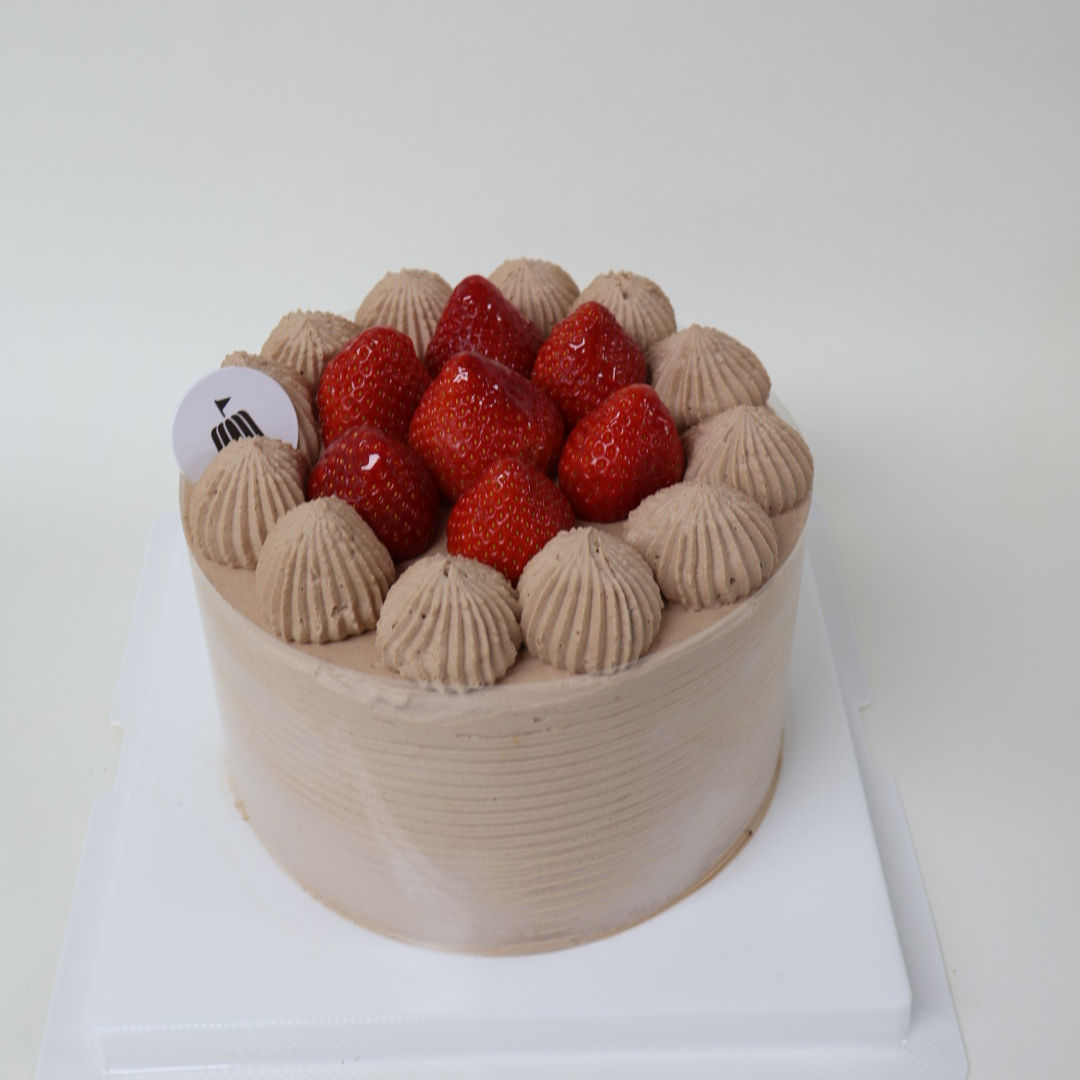 Strawberry Chocolate Cream Cake