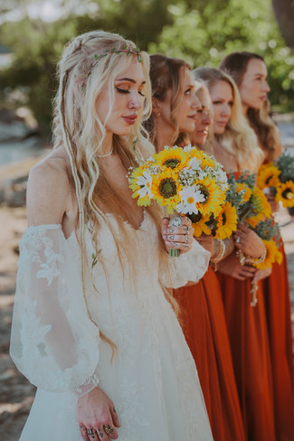 marie curtis park wedding photo of bridesmaids