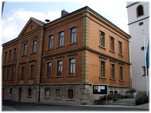 Rathaus Unterpleichfeld.jpg