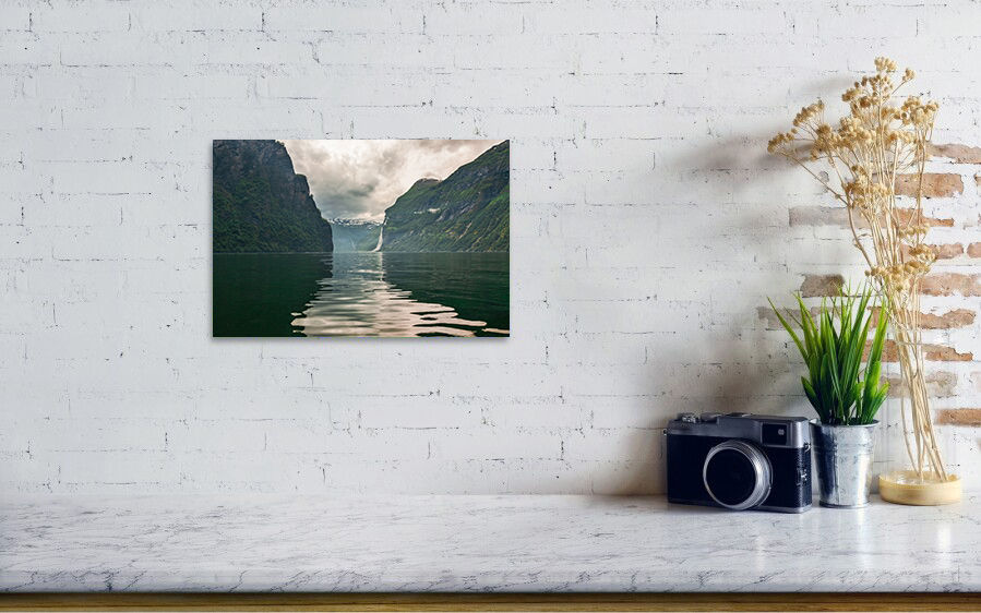 Thumbnail: Geiranger, Norway 20x30 cm Chromaluxe