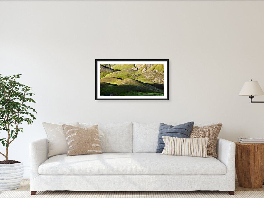 Thumbnail: Rolling green hills in Castelluccio 40x80 cm