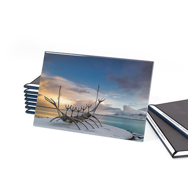 Thumbnail: Sun Voyager/Sólfar magnet