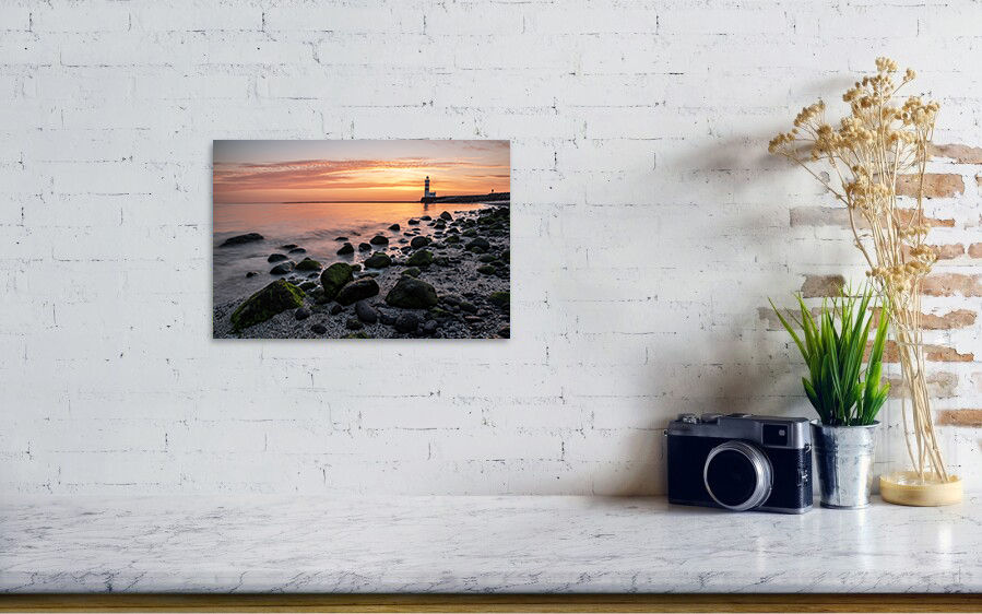 Thumbnail: Garður Old Lighthouse in Reykjanes Peninsula 20x30 cm Chromaluxe