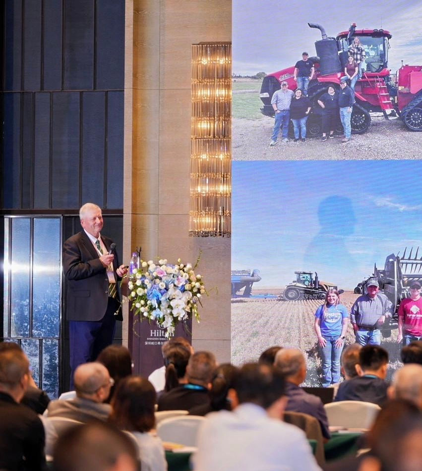 Mark Birdsall provides presentation explaining his farming operation during the crop quality seminars.