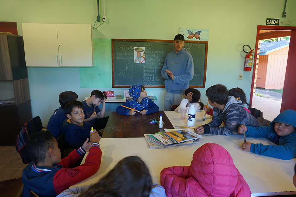 19. November: Collagen Workshop mit der "Turma Camomila"