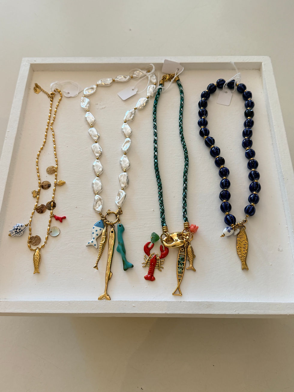 Thumbnail: Kalloni ketting met visbedel