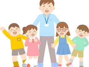 児童指導員と子供たち