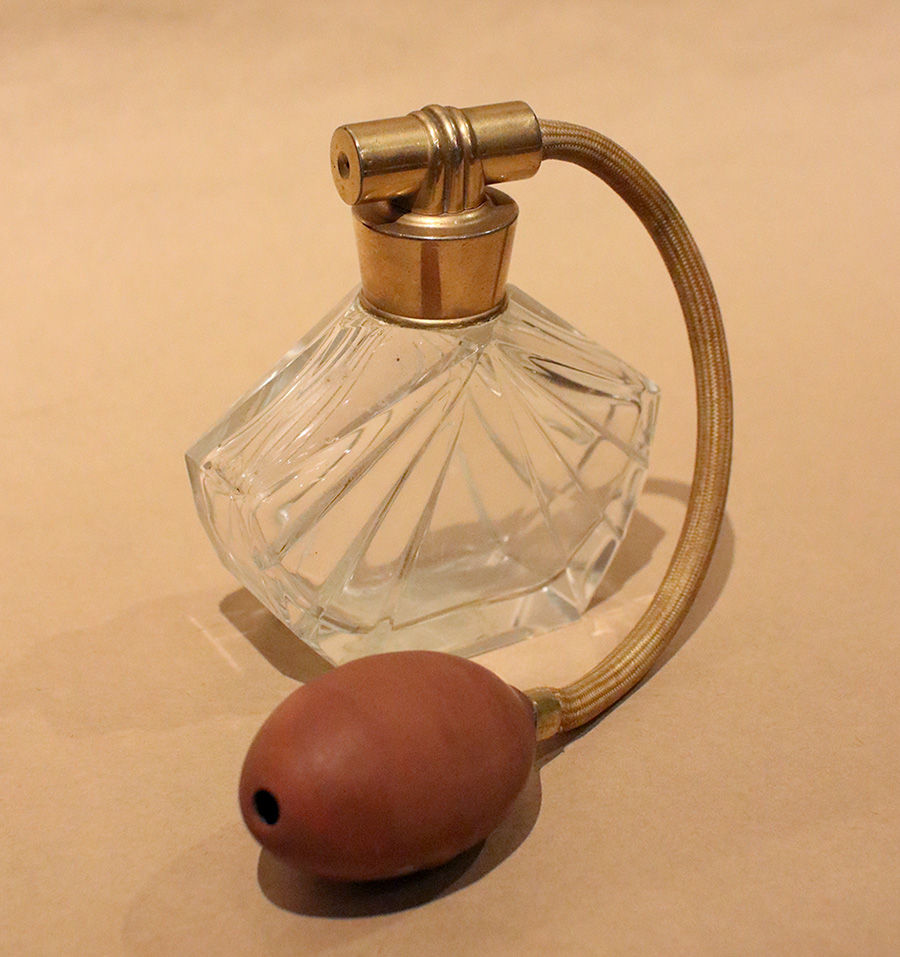 サムネイル： Atomizer |  アール・デコ香水瓶 22157