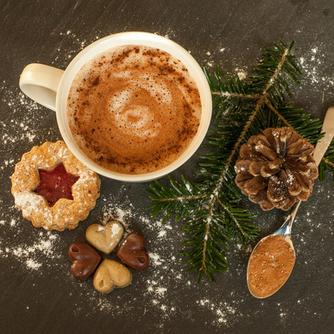 Festive and Fit: Holiday Snacks That Delight and Nourish