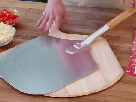 Kusursuz Pizzalar İçin Metal Fırın Küreği Kullanımı