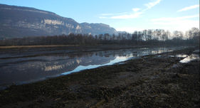 Achèvement des terrassements sous les intempéries