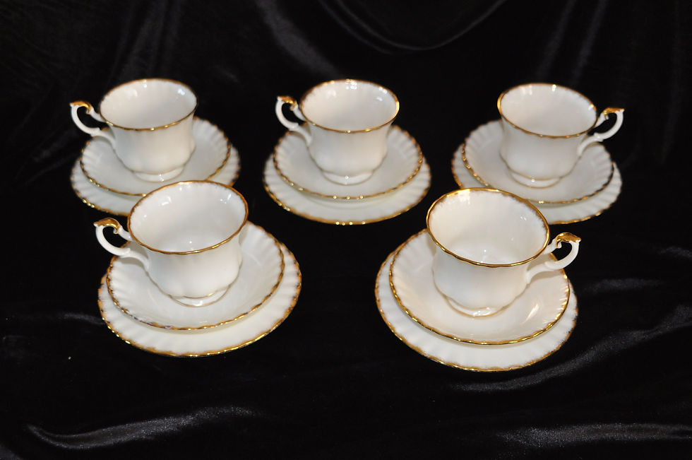 Thumbnail: Richmond bone china England Ivory & gold 15 pieces please see photos