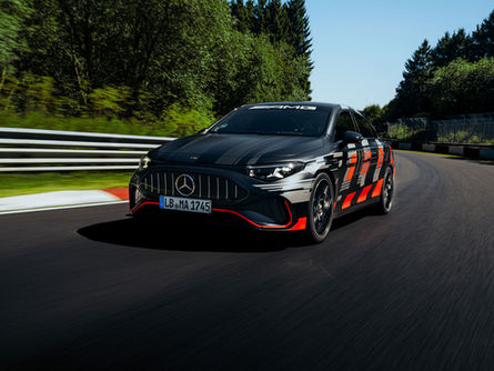 Mercedes-AMG CLA 45 stellt Nordschleifen-Rekord auf