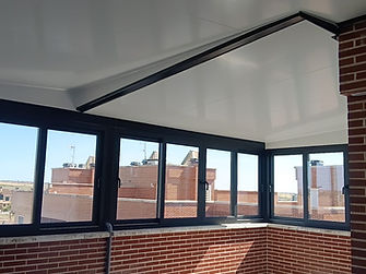 Terraza de ático cerrada - HAZUL