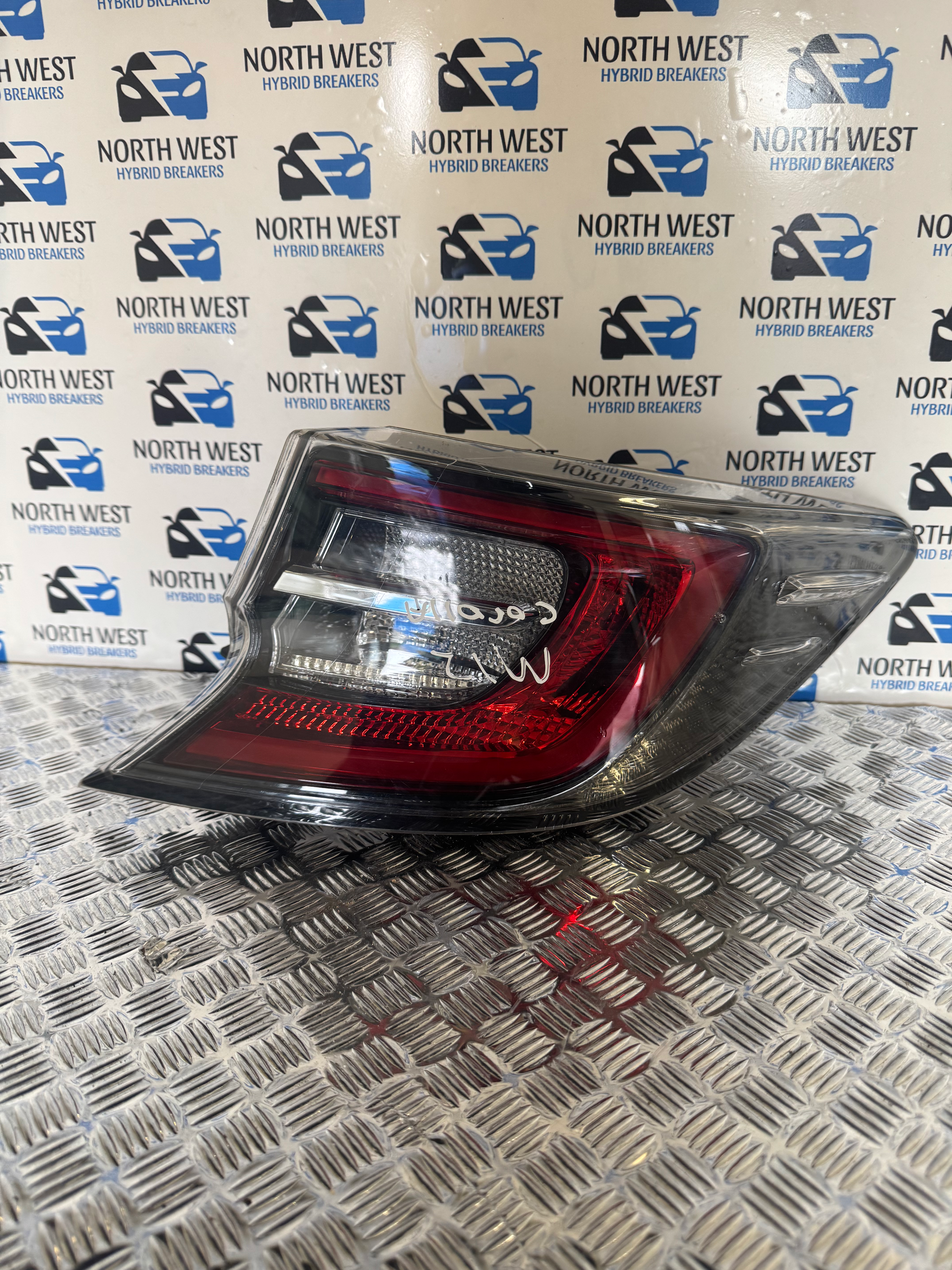 TOYOTA COROLLA HATCHBACK MK12 REAR LIGHT LED RIGHT DRIVER SIDE