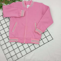 البسة مدرسية في سورية و تركيا