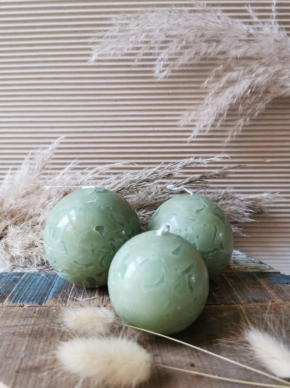 Thumbnail: Set van 3 kaars bolletjes