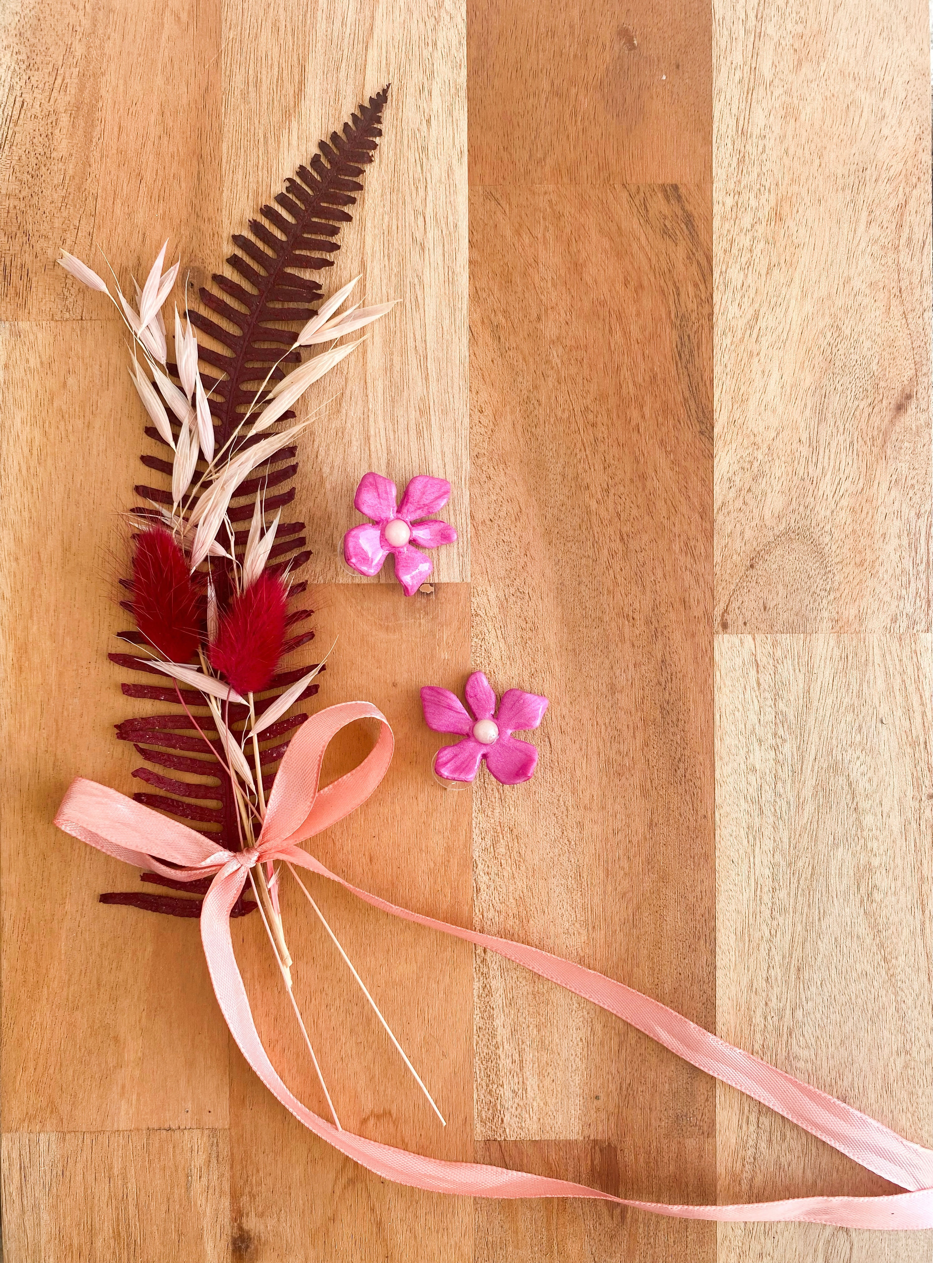 boucle d'oreille fleurie