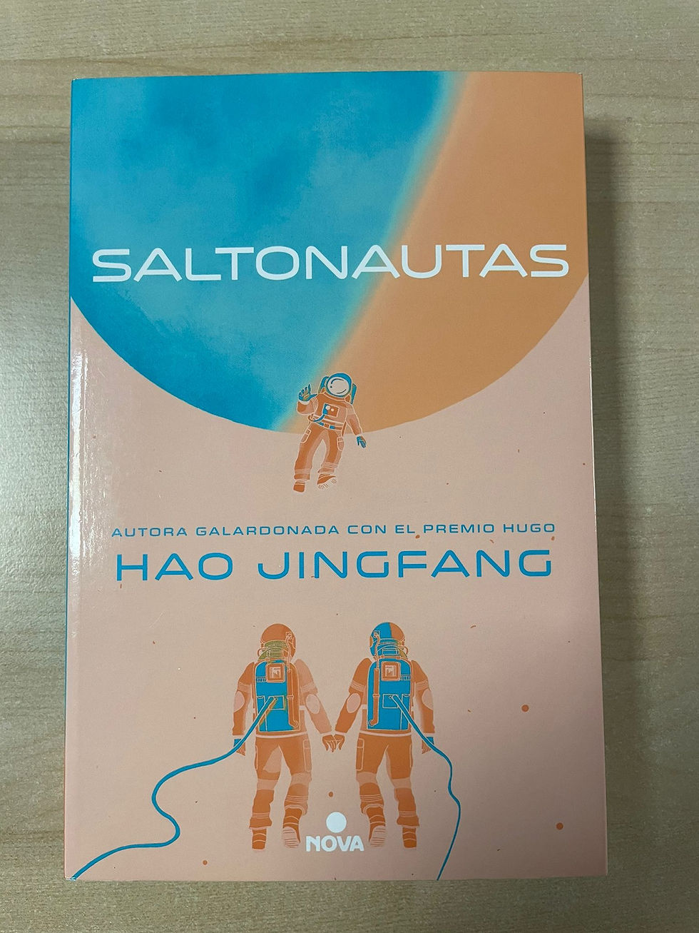 Saltonautas | Jingfang, Hao. Los libros del abuelo, tu librería solidaria.
