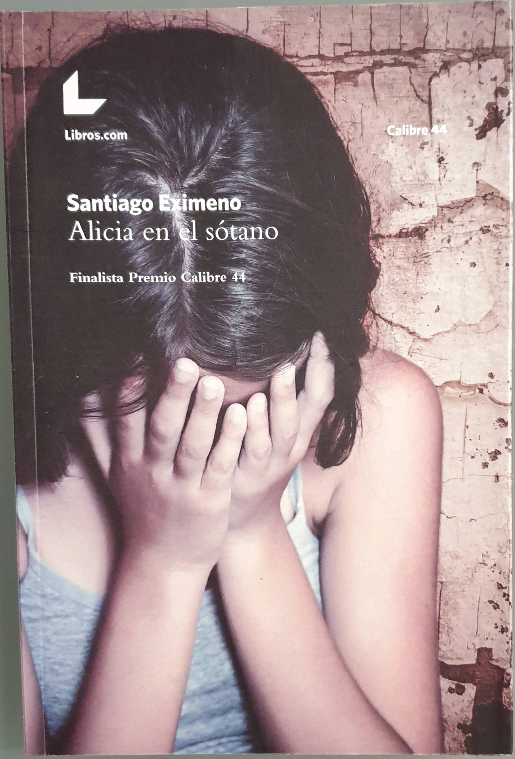 Alicia en el sótano | Eximeno, Santiago