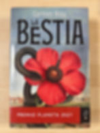 La bestia | Mola, Carmen, Los libros del Abuelo, tu librería solidaria