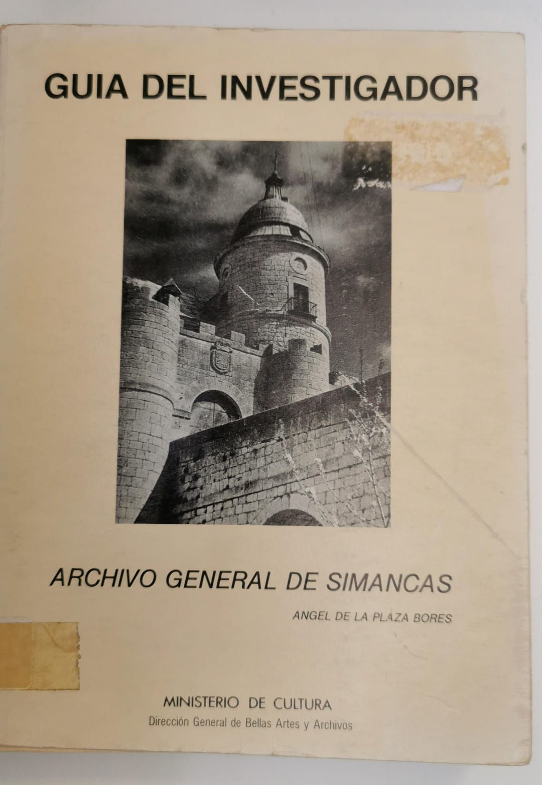 Guia del investigador | De la plaza Bores, Angel. Los libros del abuelo, tu librería solidaria.
