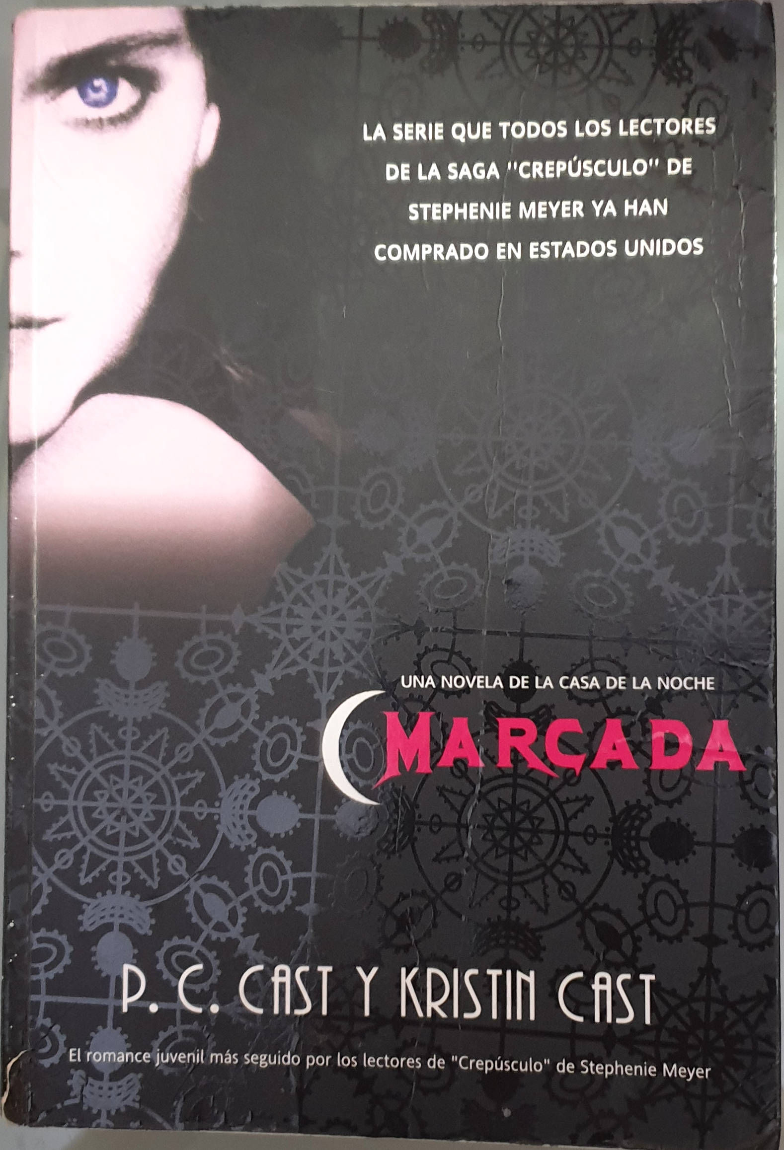 Marcada | Cast, P. C. y Kristin