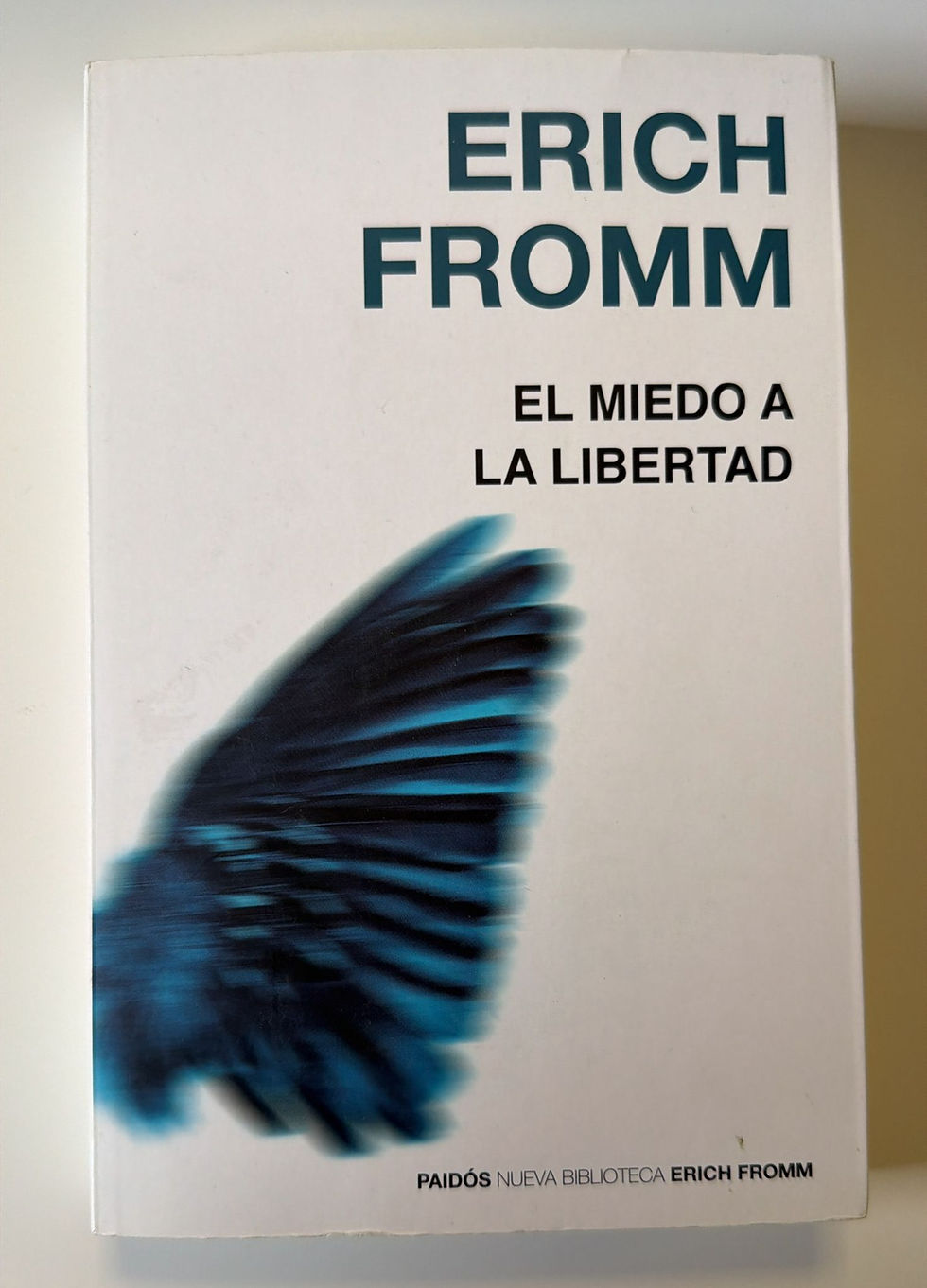 El miedo a la libertad. Fromm Erich. Los libros del abuelo, tu libreria solidaria.
