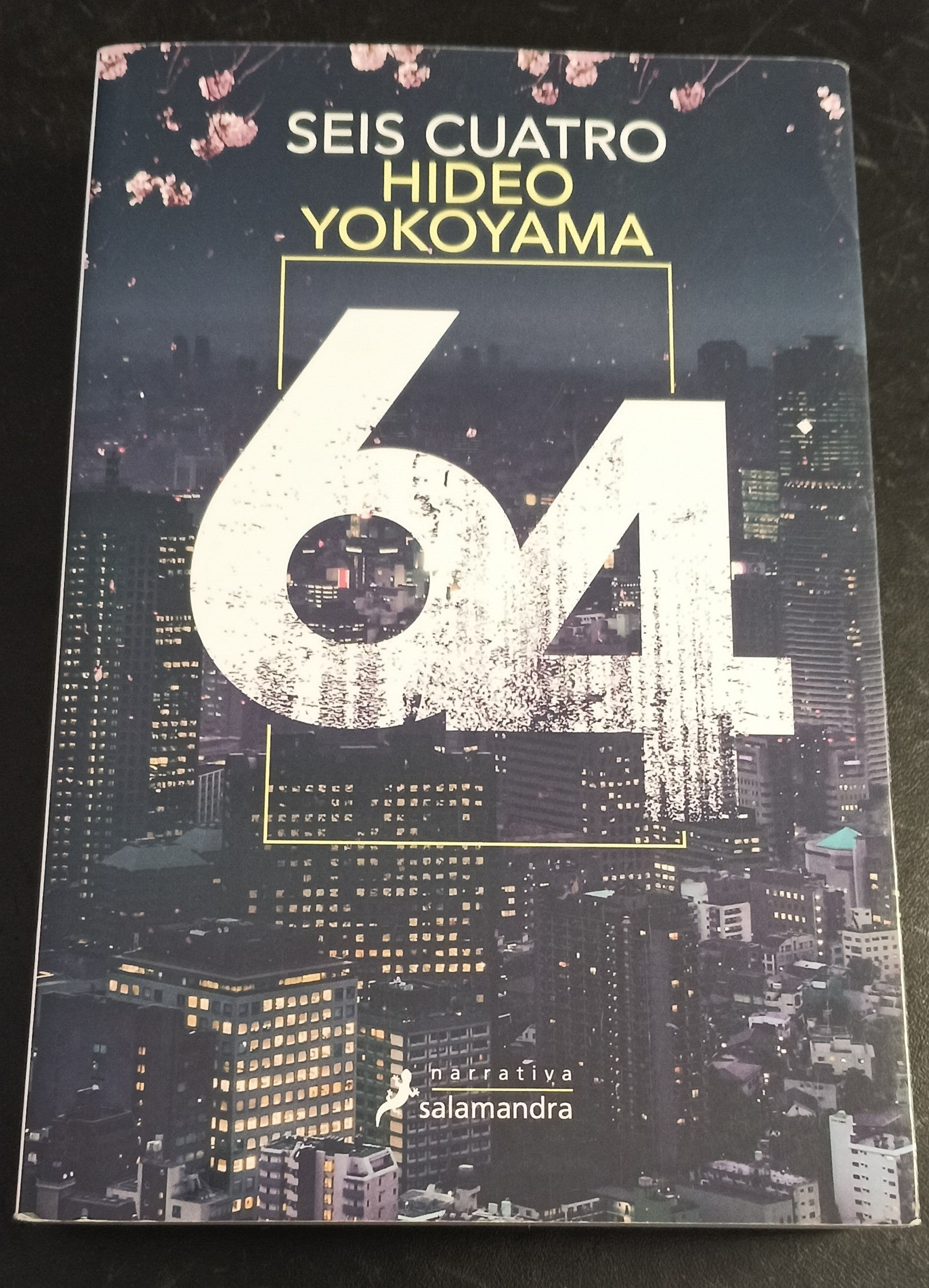 Seis cuatro | Yokoyama, Hideo