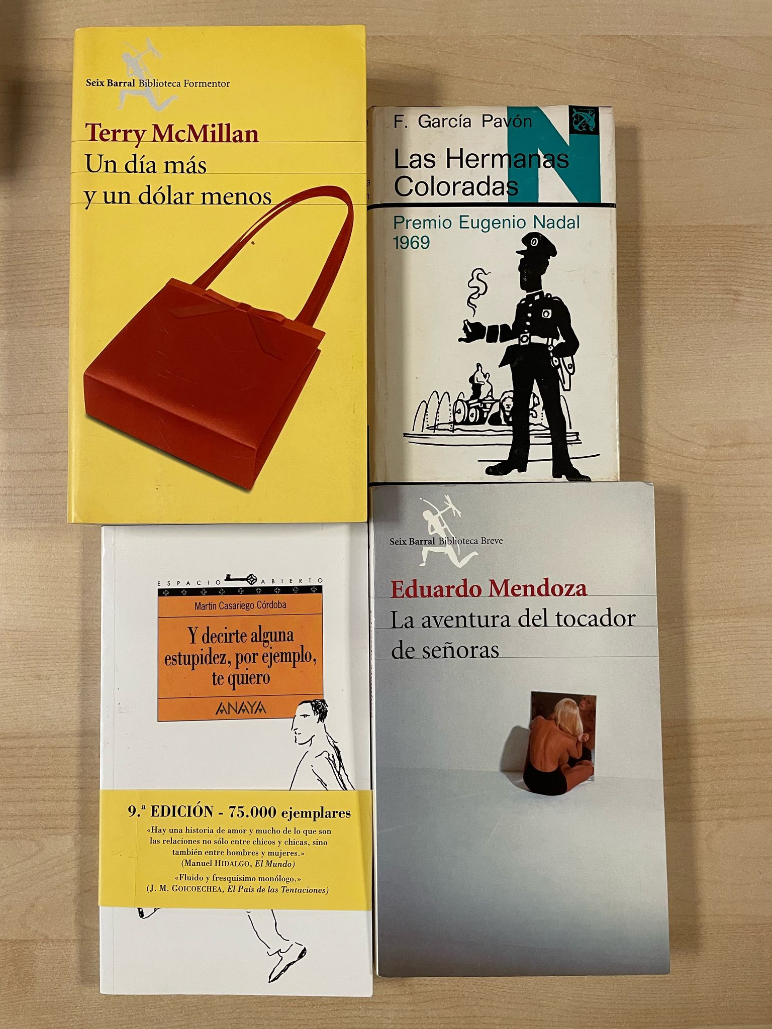 Pack 2074 "Libros muy buenos" | VV.AA, Los libros del Abuelo, tu librería solidaria.