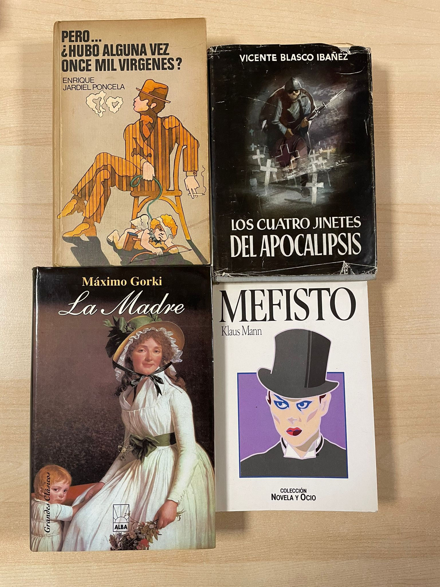 Pack 1583 "Novelas para siempre" | VV.AA, Los Libros del Abuelo, tu librería solidaria