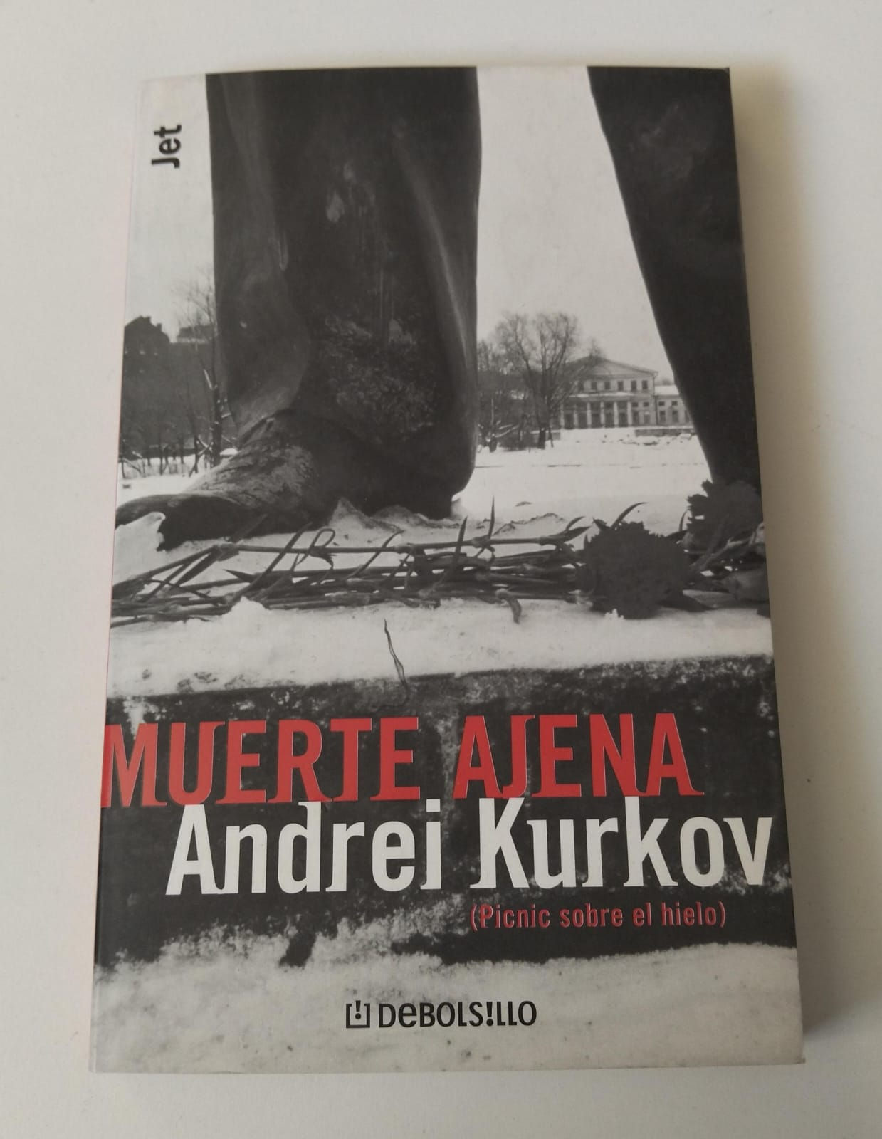 Muerte ajena | Kurkov ,Andrei. Los libros del abuelo , tu librería solidaria.