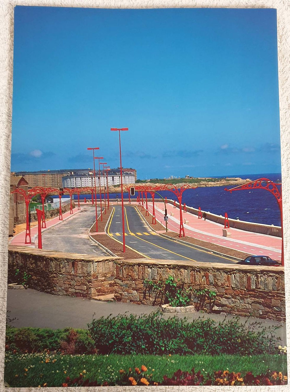 La Coruña. Paraíso del turismo 1995 | VV.AA. Los Libros del Abuelo, tu librería solidaria.