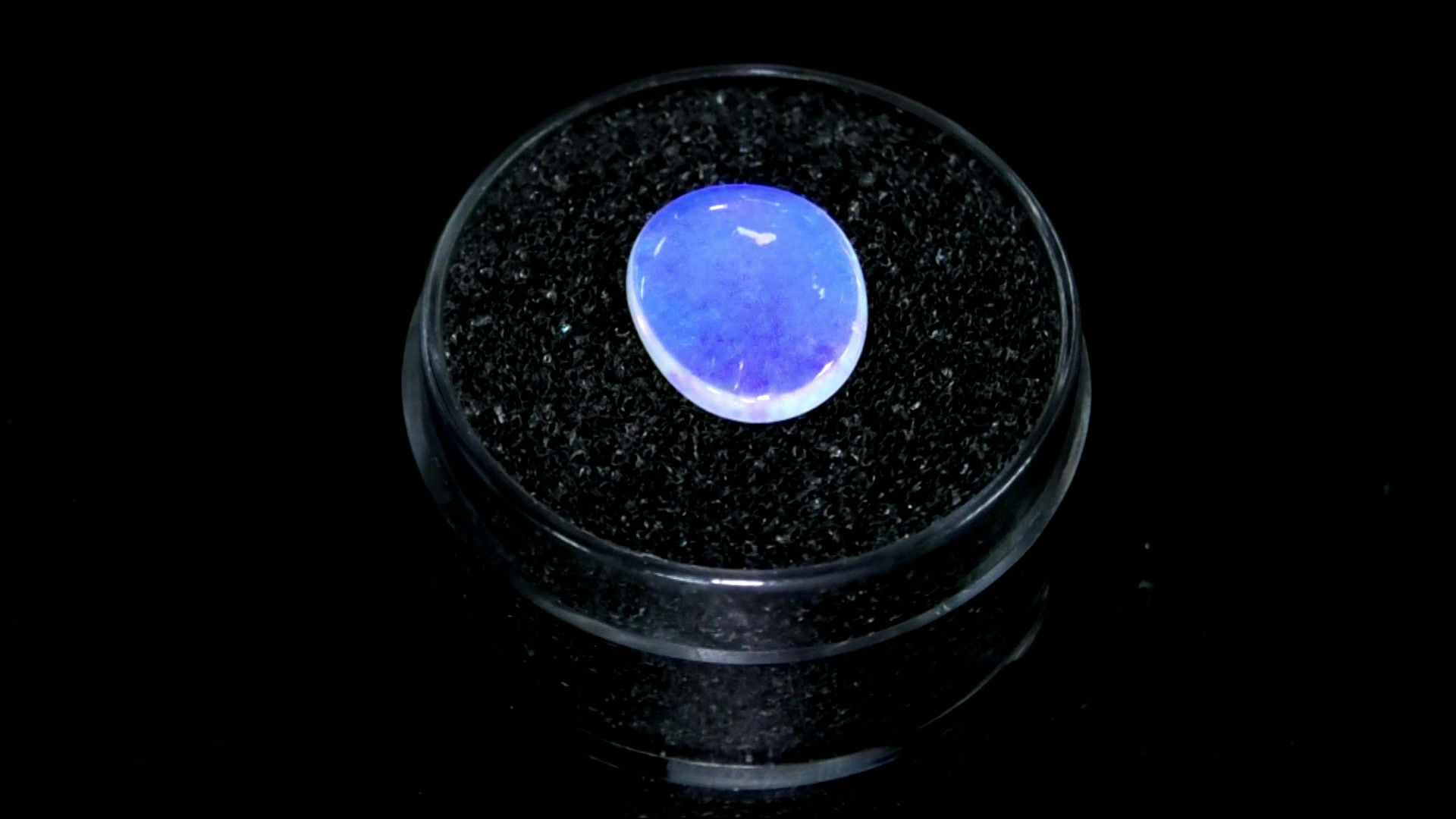Lightning Ridge Black Opal from Australia