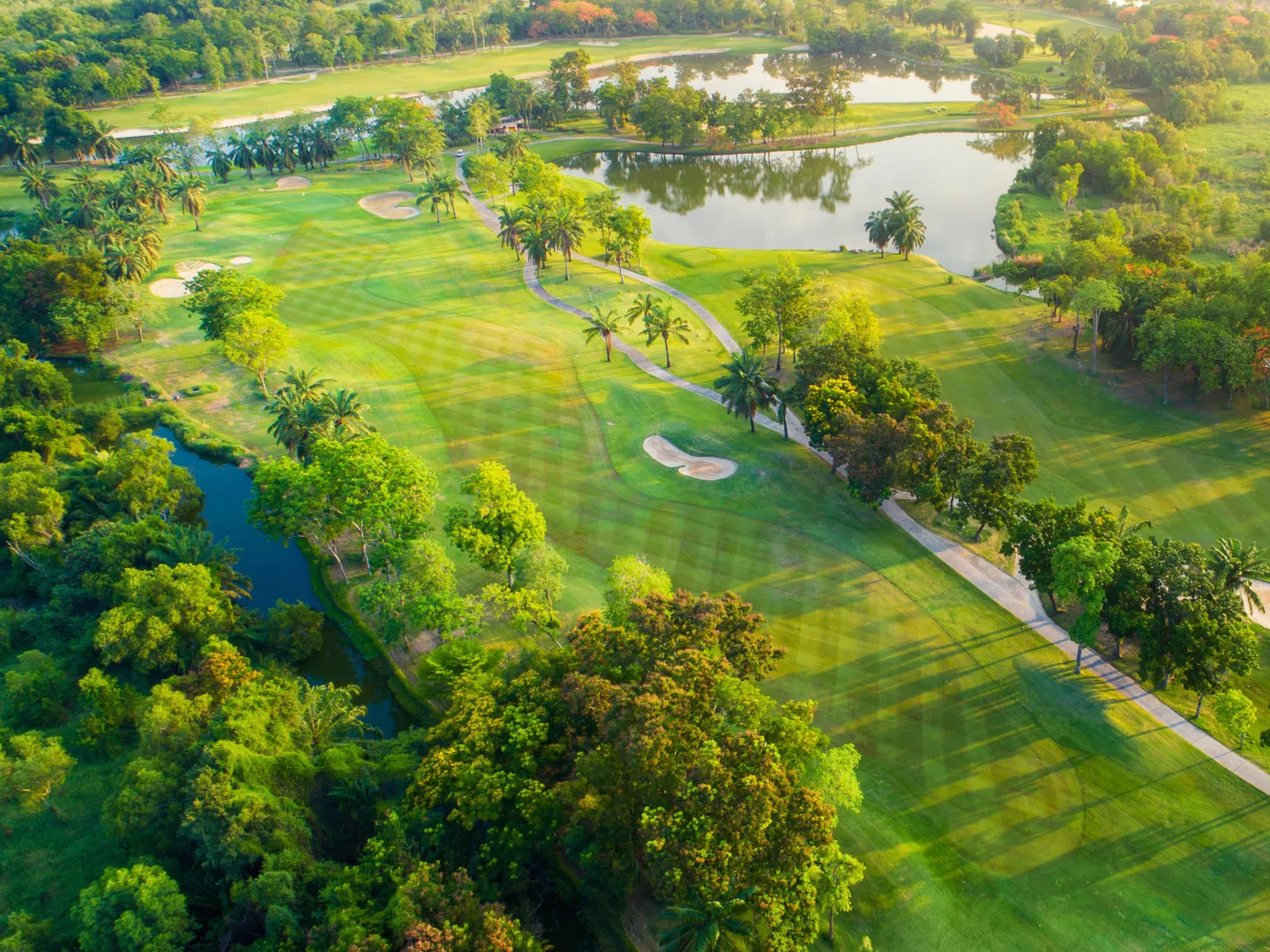 Bangkok golf houst subhapruek golf course