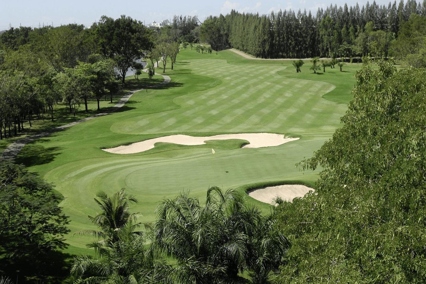 Bangkok golf host muang kaew.jpg