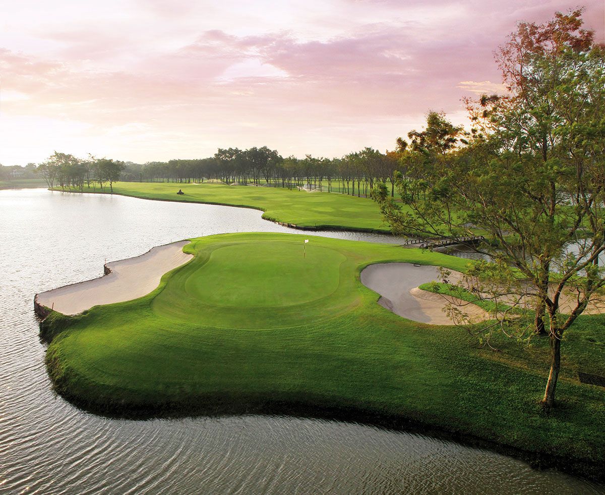 Bangkok Golf Host Thana City.jpg