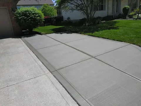 Broom-finished concrete project in Columbus, Ohio by Hacker’s Concrete Impressions