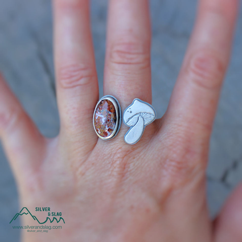 Thumbnail: Mojave Desert Agate set in Sterling Silver Forest Mushroom Adjustable Ring