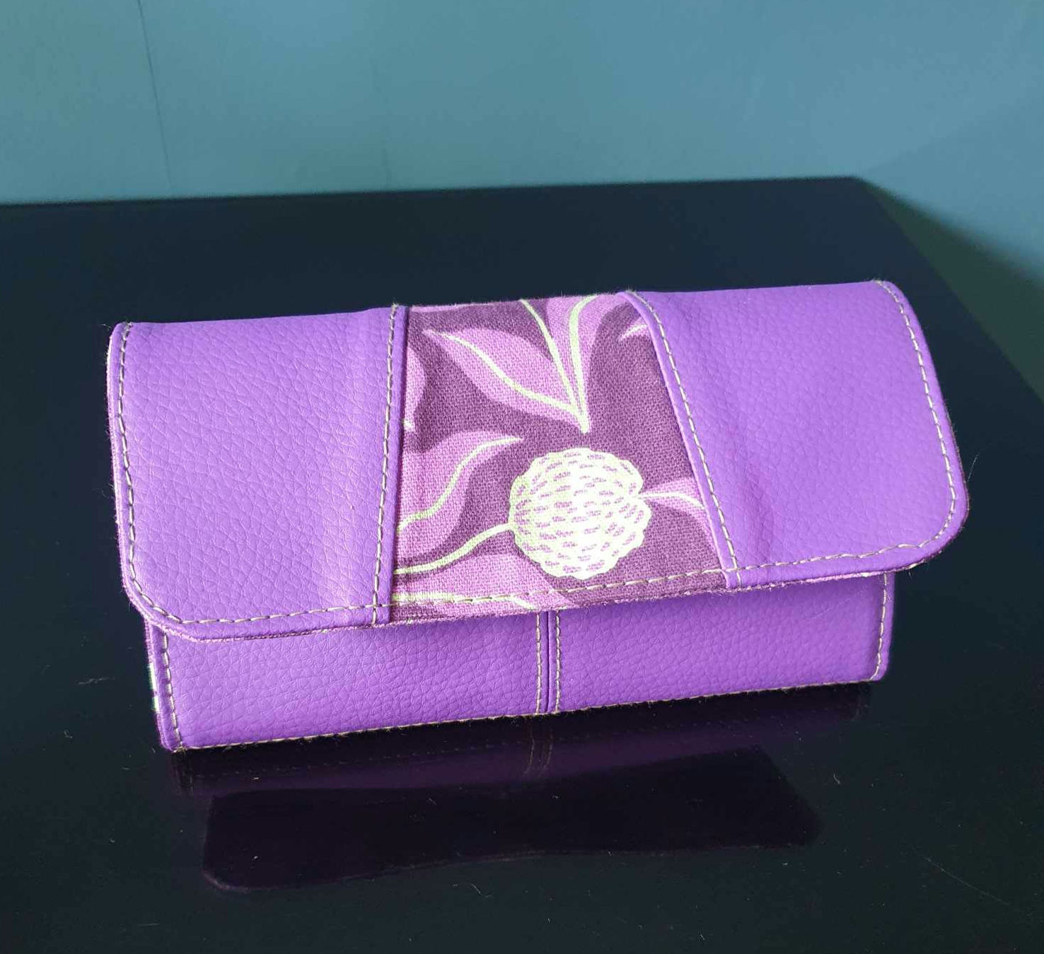 Frontansicht der Geldbörse