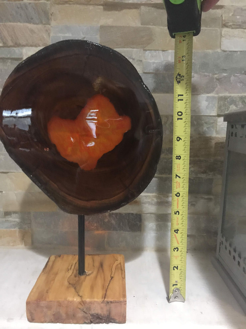 Thumbnail: Wood Slice and resin