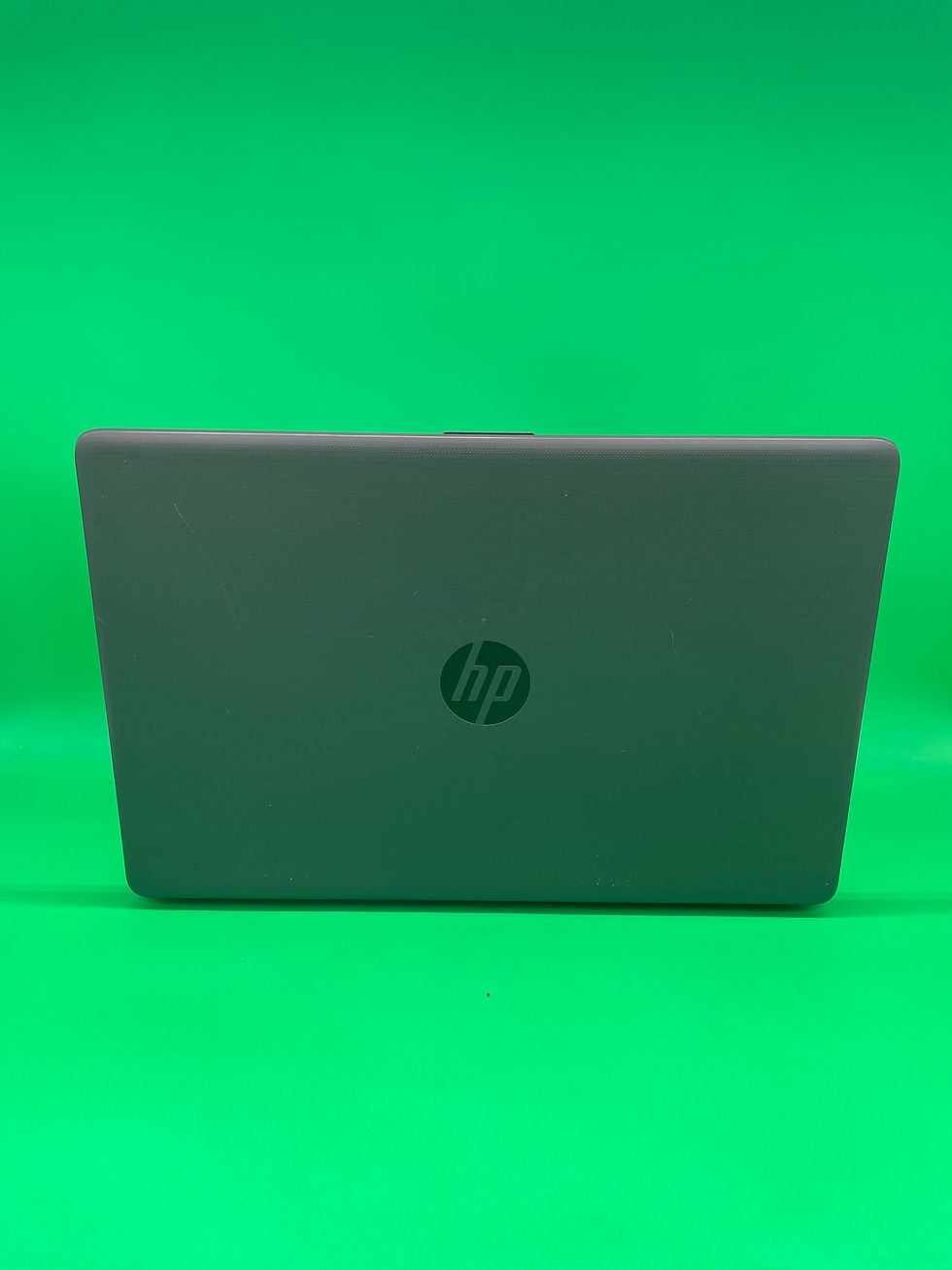 サムネイル： HP/Notebook250G7 Core i5 第８世代　メモリ８㎇　カメラ有り　ドライブ有り