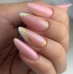 Uñas acrílicas