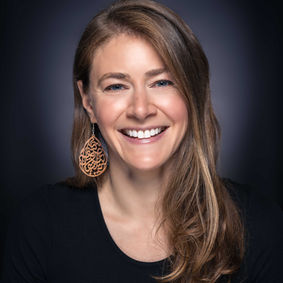 Professional Headshots Pittsburgh in Photo Studio