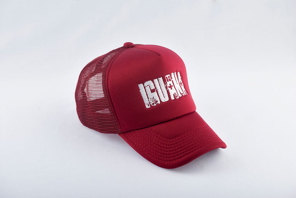 Miniatura: Gorra Roja Fondo Rojo