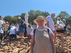 Sestra Laura na mezinárodním festivalu mládeže v Medjugorii
