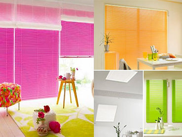 ブラインドのある部屋