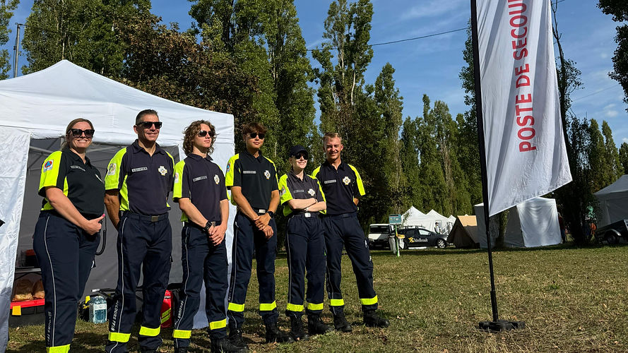 WhatsApp Image 2025-09-07 at 11.07_edited.jpg